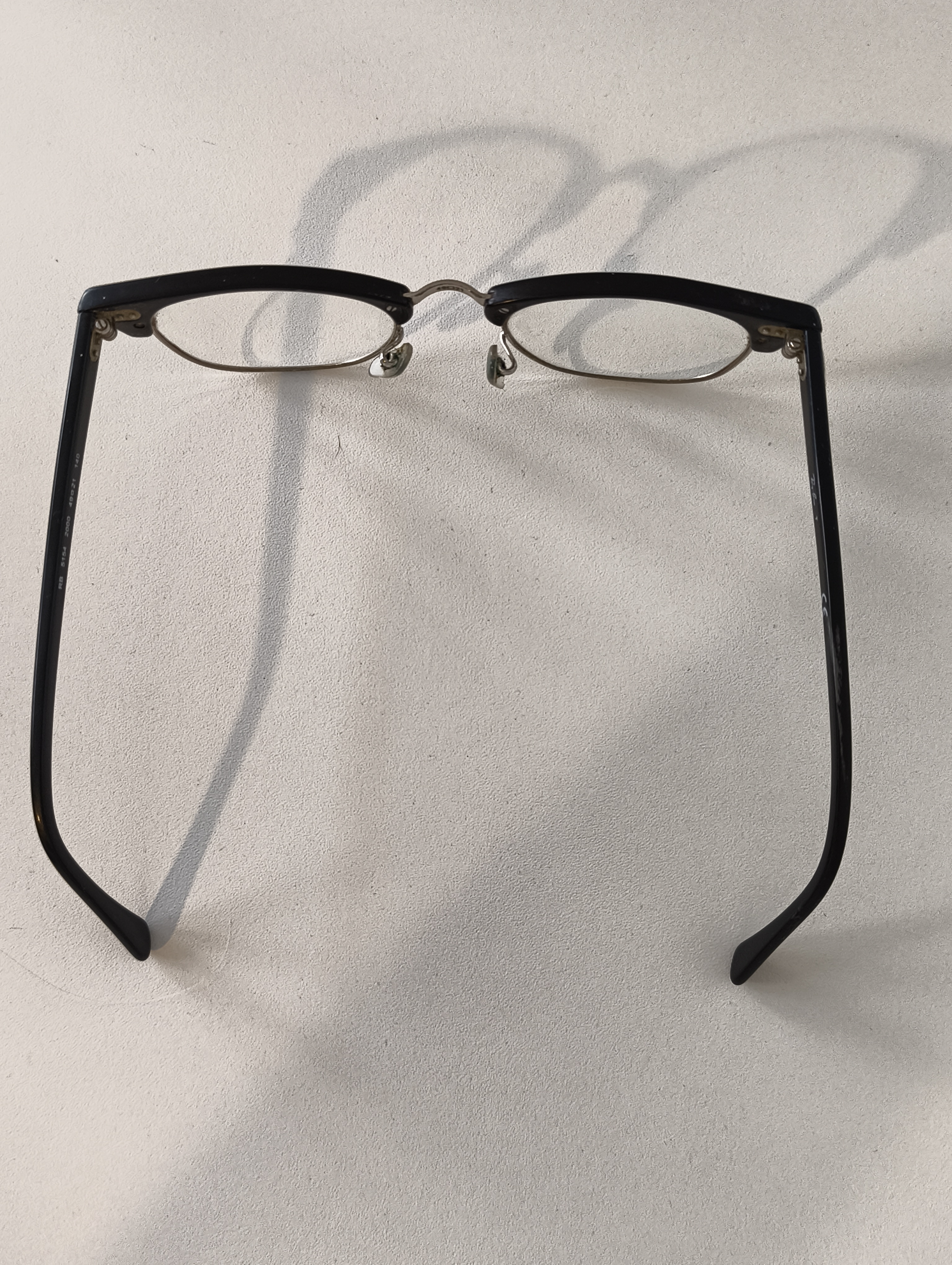 Diagram showing glasses frame stampings